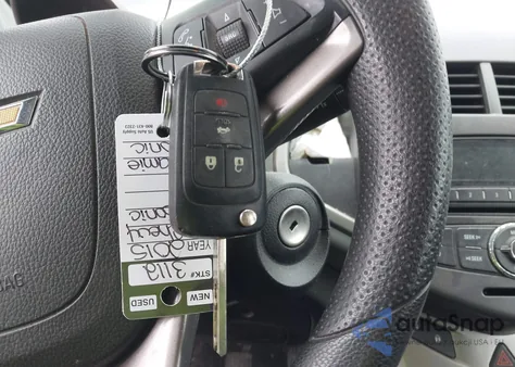 2015 Chevrolet Sonic Lt Manual z USA, uszkodzony, nr VIN 1G1JD5SH2F4133815